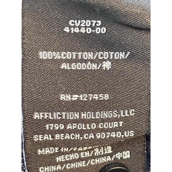 Howitzer Men's Size Large Blue Plaid Long Sleeve Button Up Flannel Shirt - Picture 3 of 7